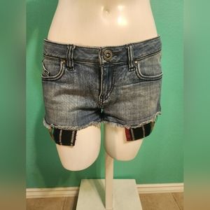 Volcom denim shorts size 3